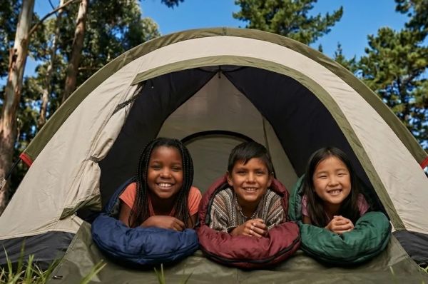 Où dénicher un camping pas cher pour l'été 2026 ?